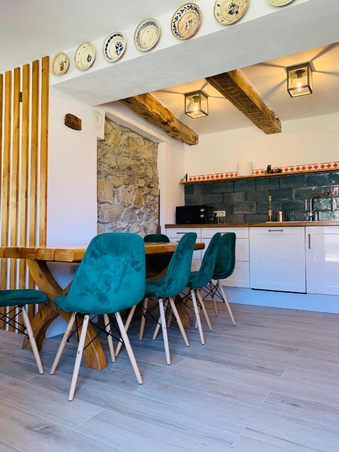 Hotel Casa "La Moara Din Gradina" Eftimie Murgu Esterno foto