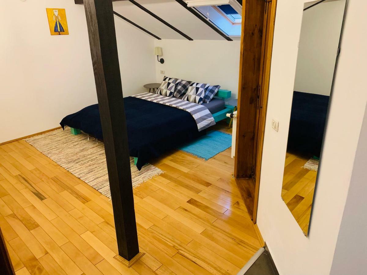 Hotel Casa "La Moara Din Gradina" Eftimie Murgu Esterno foto